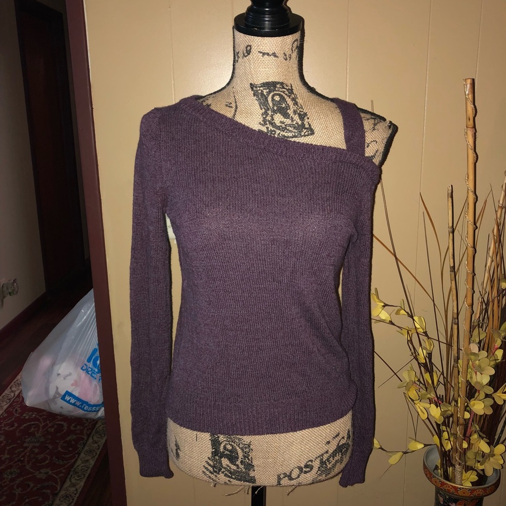 Pre Owned Cloud Chaser One shoulder top Size XS